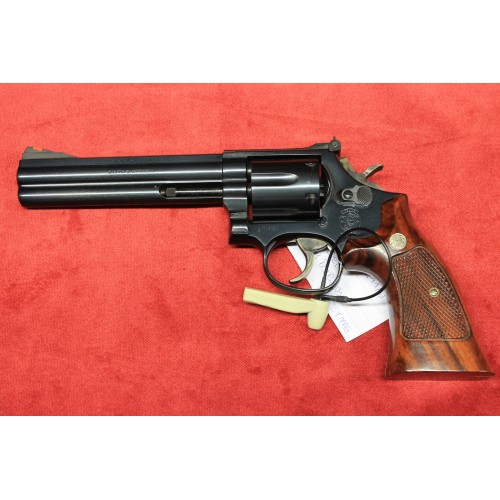 Smith & Wesson 586